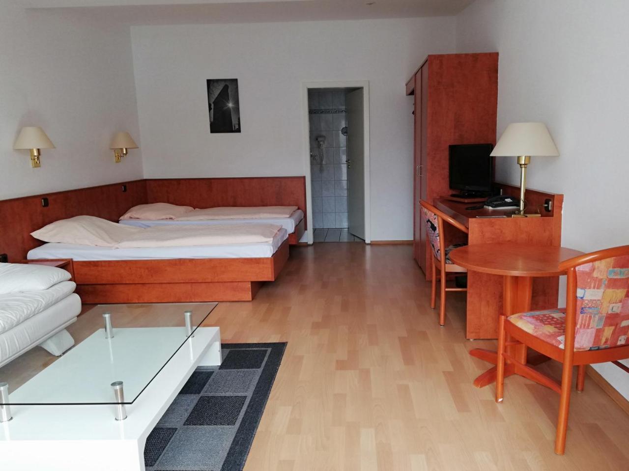 Hotel Dorfschaenke Büdelsdorf Exteriör bild